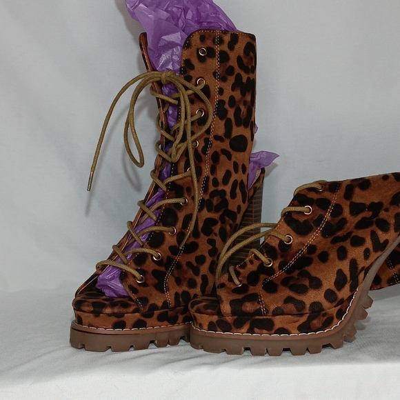 Liliana Wedge - Picture 11 of 11